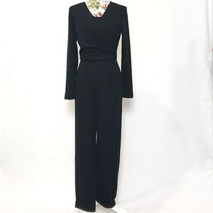 Black Jones New York Long Sleeve Jumpsuit Size 8